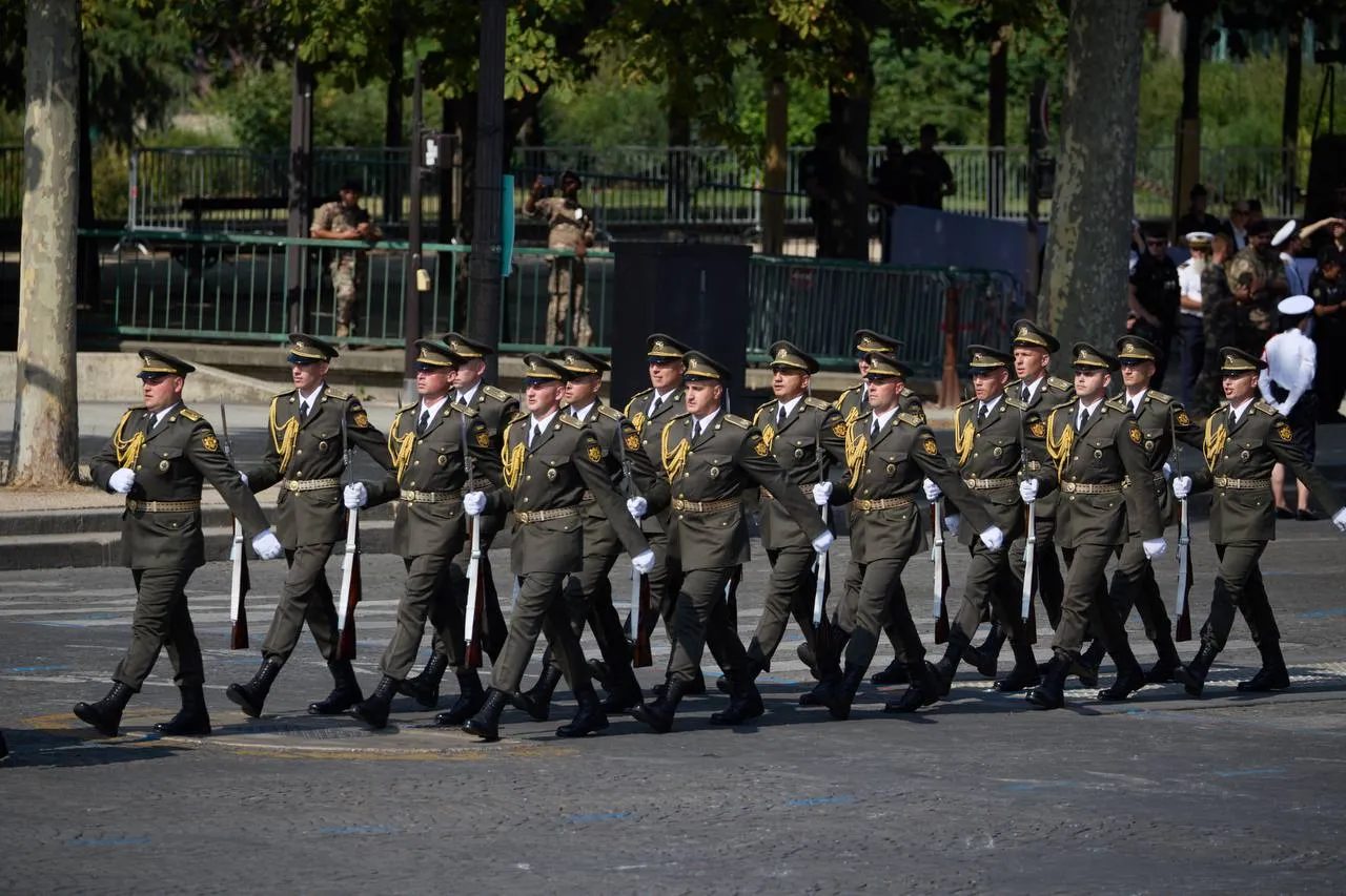 Українські військові вперше візьмуть участь у параді в Брюсселі