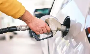 Курс долара у серпні може зрости до 45,5 гривень