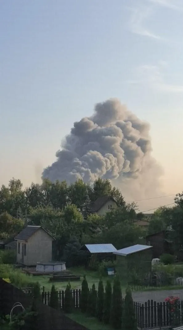 Українські дрони FP-1 уразили склад великого логістичного оператора в Росії — Fire Point