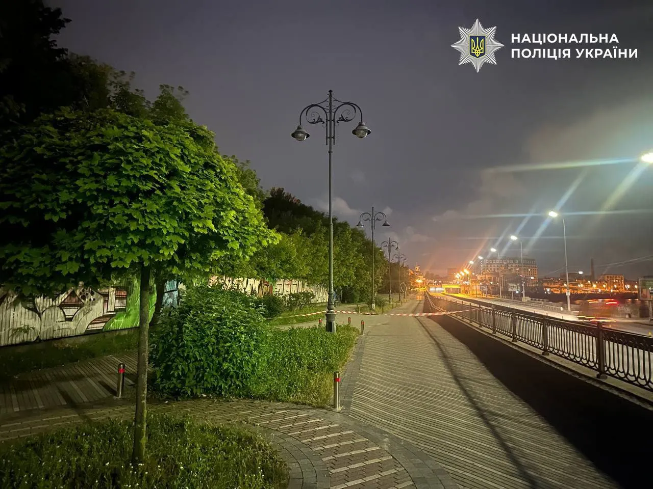 У Києві на Набережному шосе двоє чоловіків до смерті побили 45-річного містянина