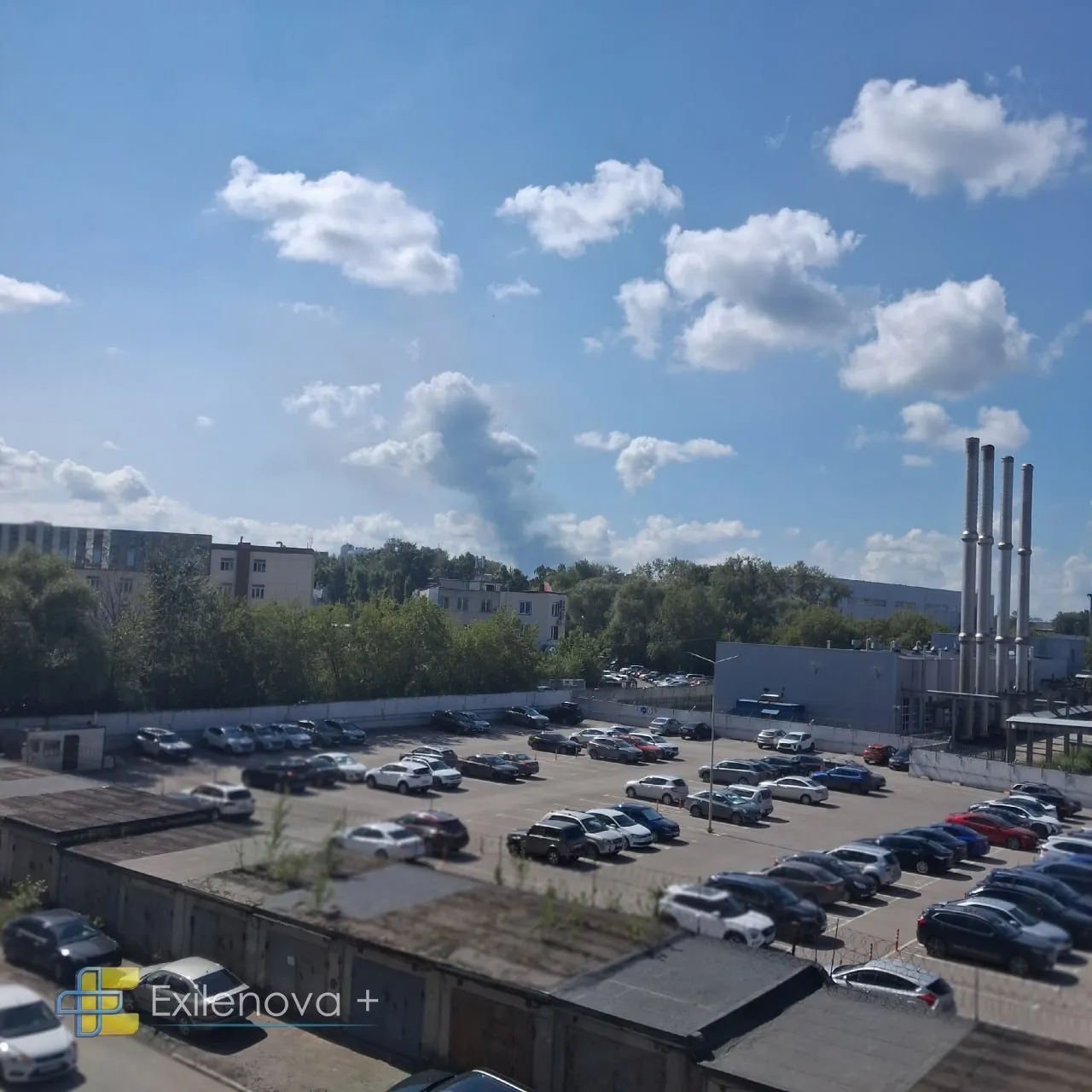 Зеленський підтвердив ураження НПЗ у Росії та військових об’єктів у Криму