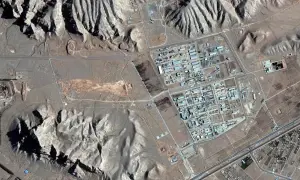 Trump denied a conflict with Hegset over the weapons shortage