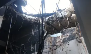 В Дарницькому районі Києва ліквідували пожежу після ракетного удару РФ