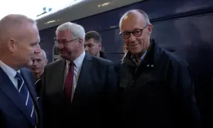 Суд разрешил заочное производство по госизмене Януковича
