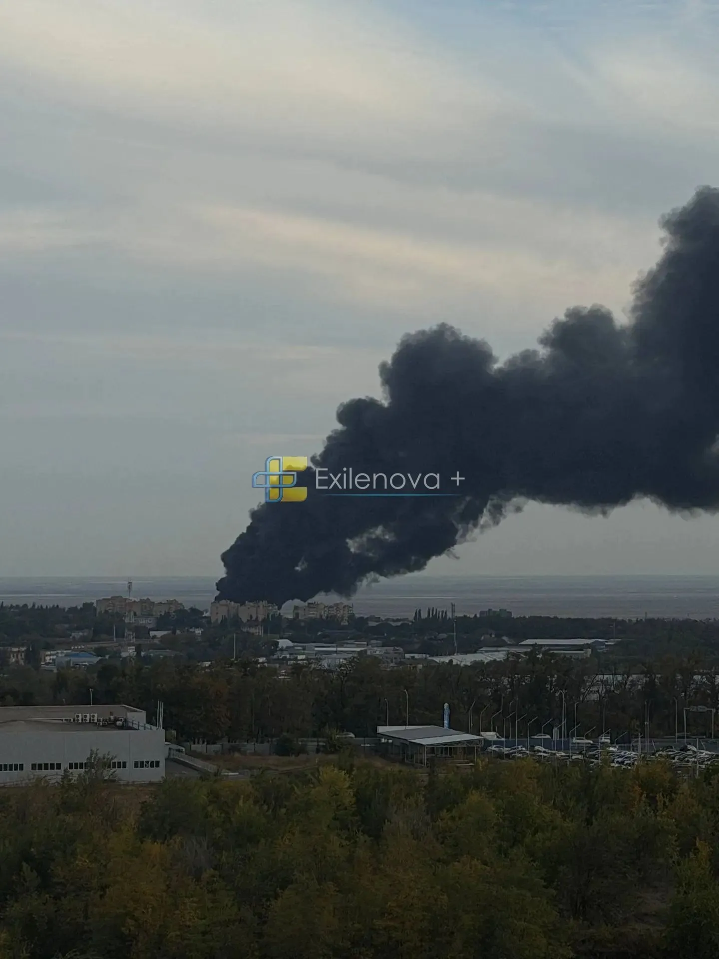 Video: A massive fire broke out at the Aksaikardandetal plant in Rostov