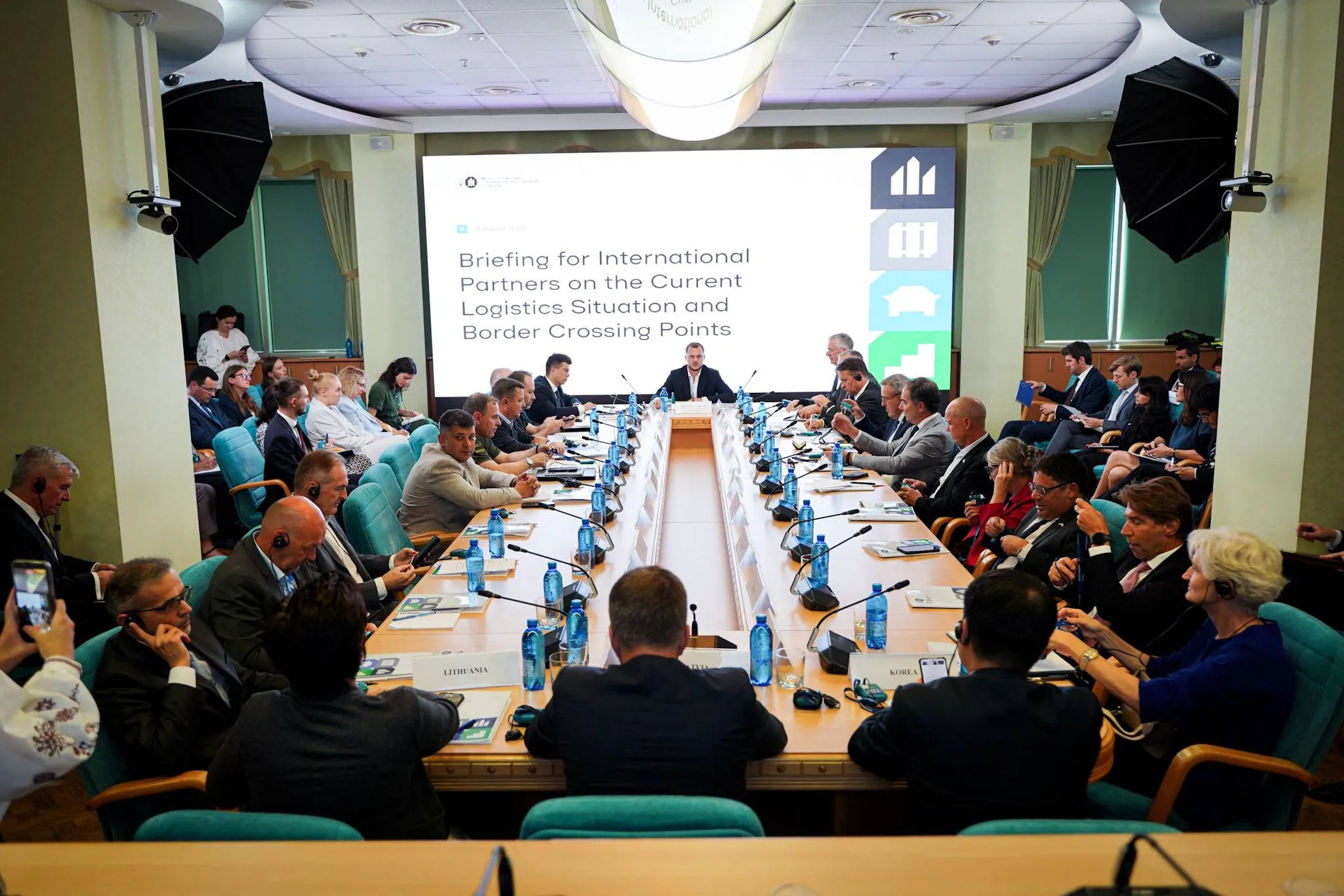 Росія чотири рази атакувала пункти пропуску на півдні України