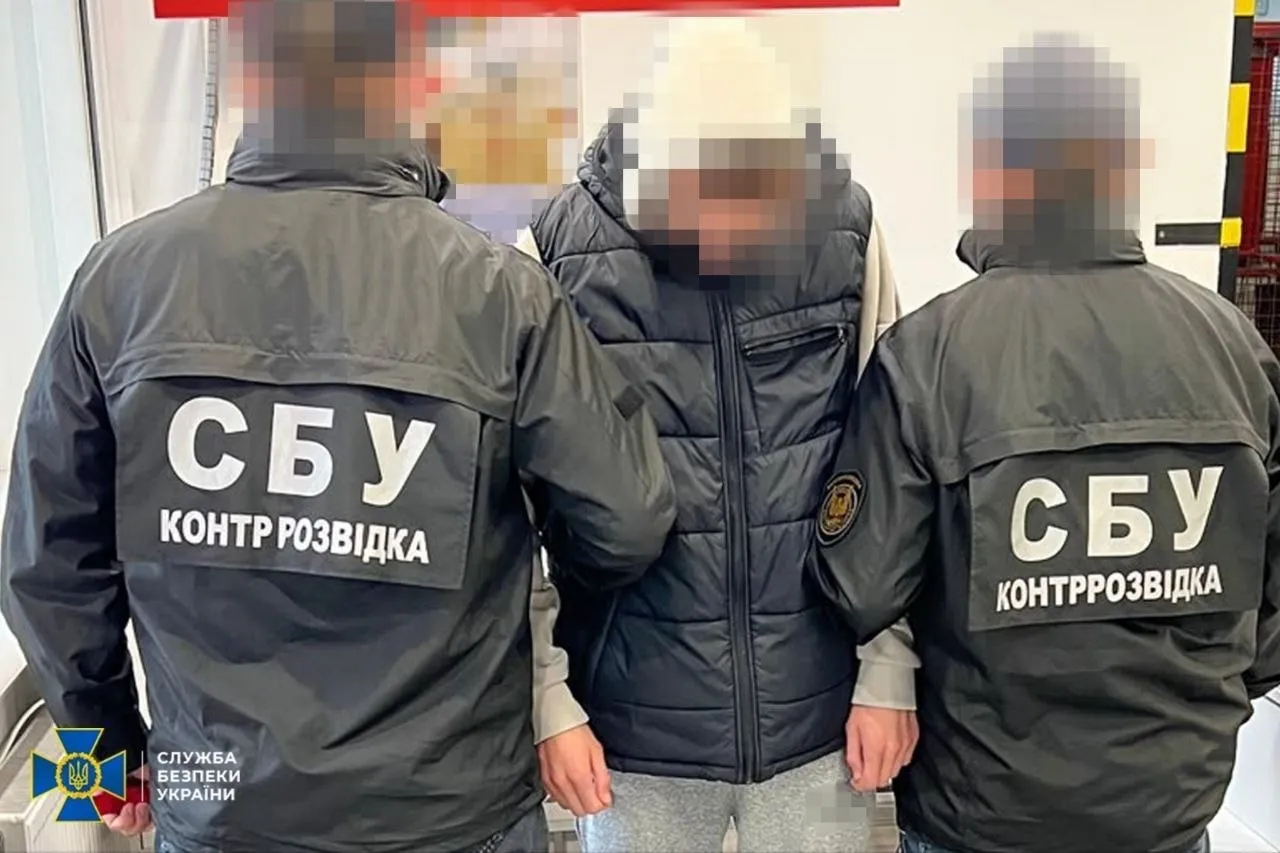 СБУ затримала у Львові двох чоловіків за реєстрацію Starlink для росіян