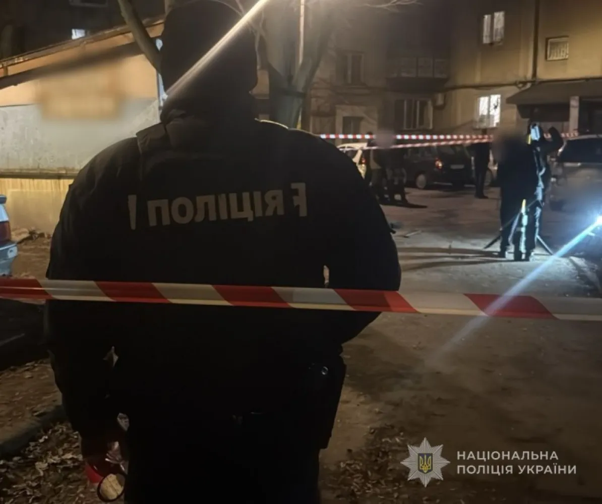 Man shot dead in the middle of the street in Odesa, four bullets fired into his head