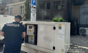 Судитимуть одеських комунальників, які заробляли на гуманітарних генераторах