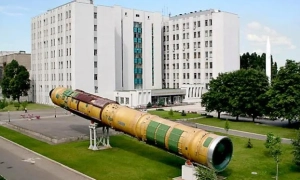 У Польщі депортували українця через політ дрона над центром Варшави