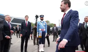 Візит Венса на переговори до Пакистану відкладено через мовчання Тегерана — CNN