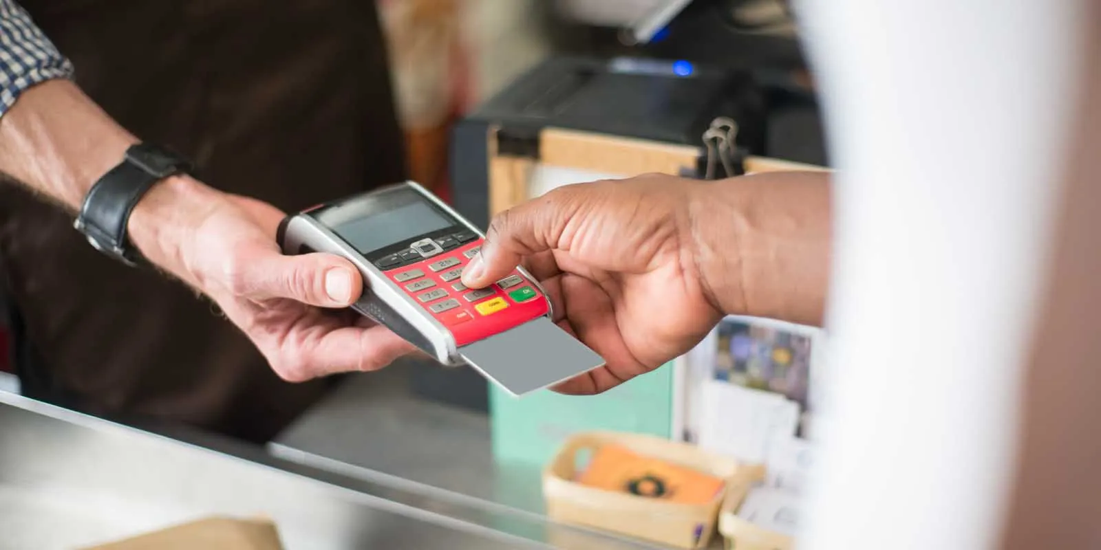 Уряд відклав запровадження платіжних терміналів для ФОПів