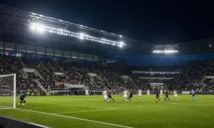 FIA wyda aktualizację oprogramowania na deszcz na Grand Prix USA — Sky Sports News