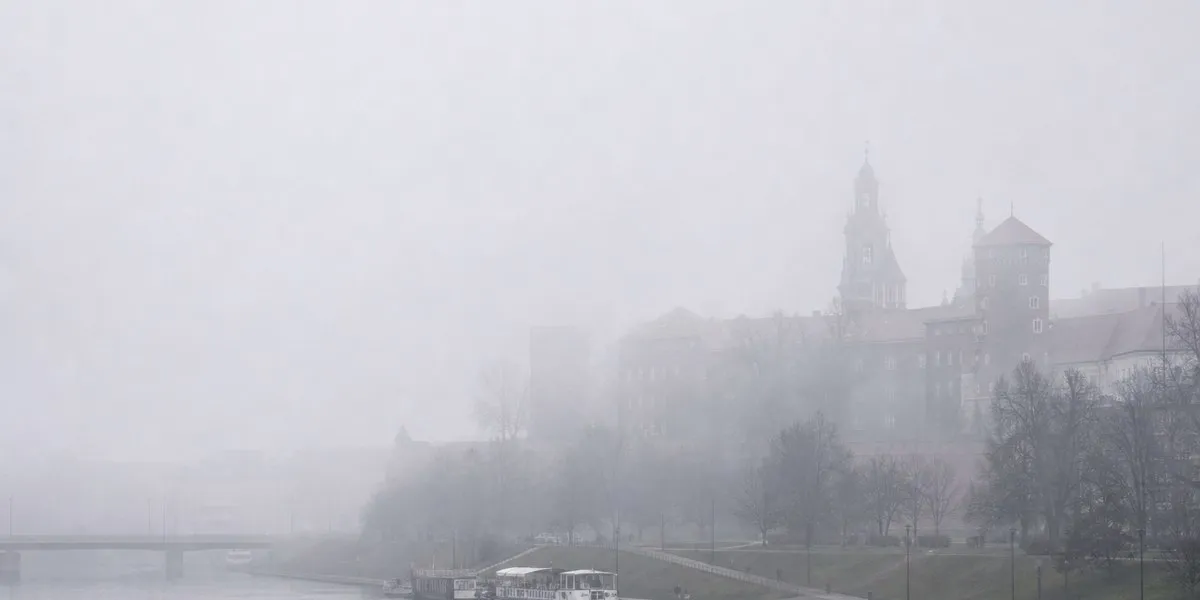 IMGW issues fog warnings for eight voivodeships — RMF24