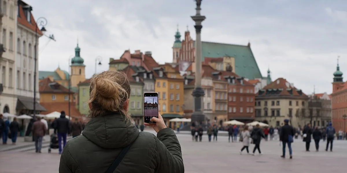 Były żołnierz WOT zatrzymany podczas transmisji na żywo w Polsce — Interia