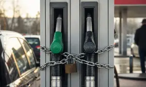 Petrol in Pakistan rises by 1.54 rupees, diesel by 2.16 — Dawn