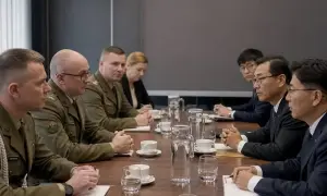 У Сінгапурі евакуювали пасажирів поїзда через дим під вагоном