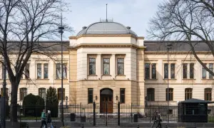 Фото, видео: в Китае обрушилась гостиница с размещёнными на карантин людьми