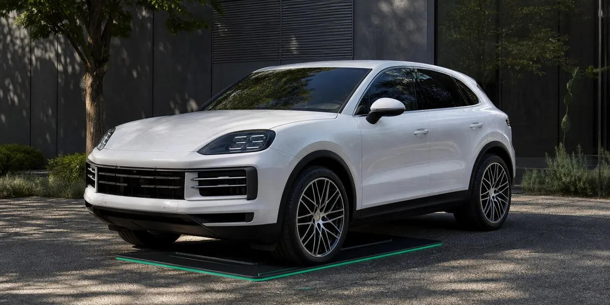 Porsche expands equipment for the electric Cayenne