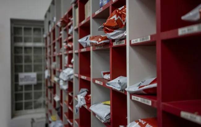 Нова Пошта піднімає тарифи, що і скільки тепер коштуватиме