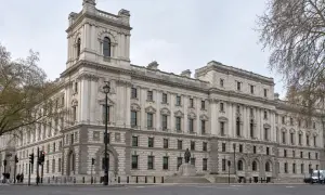 Premier Łotwy oskarżył Rosję o wywieranie presji migracyjnej