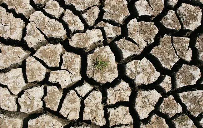 Іран винайшов спосіб боротьби із посухами за допомогою срібла