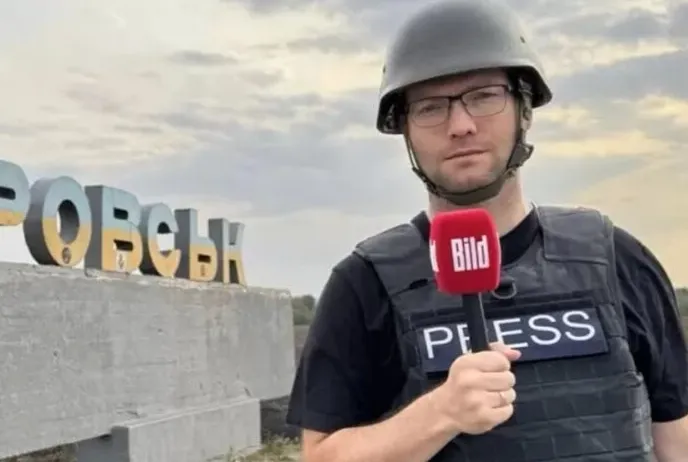Журналіст Bild різко відреагував на запрошення путіна відвідати Покровськ та Куп'янськ Журналіст Bild різко відреагував на запрошення путіна відвідати Покровськ та Куп'янськ
