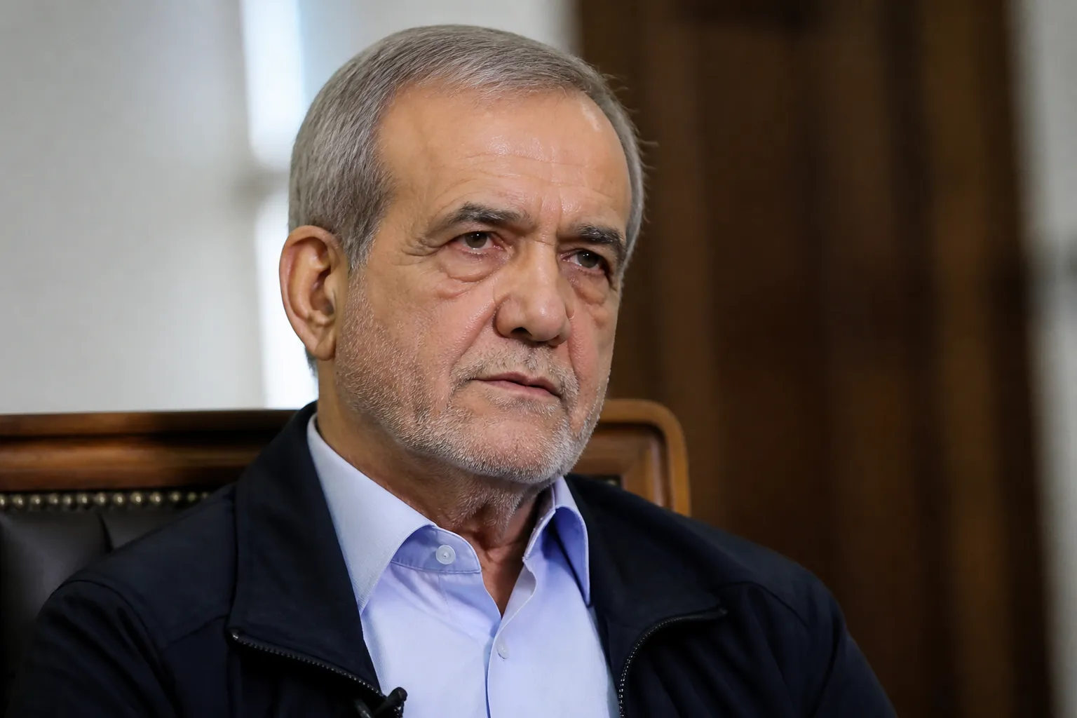 Президент Ірану заявив про ідеальний стан здоров’я Хаменеї