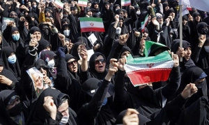 Грецькі священики тиждень битимуть у дзвони