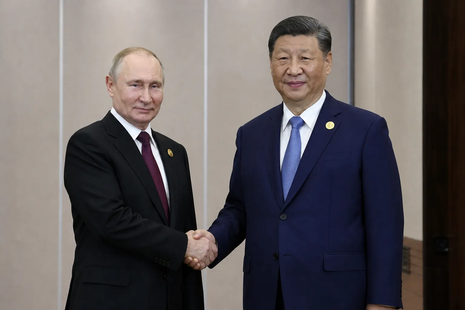 Putin and Xi begin talks in Kyrgyzstan during SCO summit