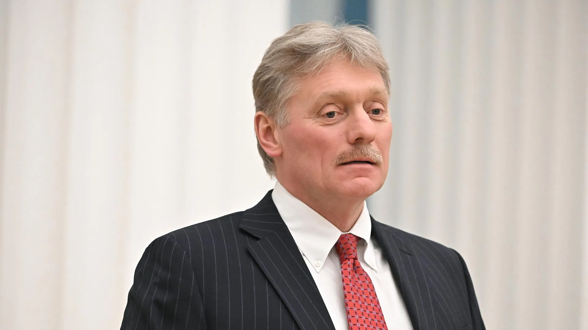 Песков заявил, что Россия продолжит вести войну во время переговоров