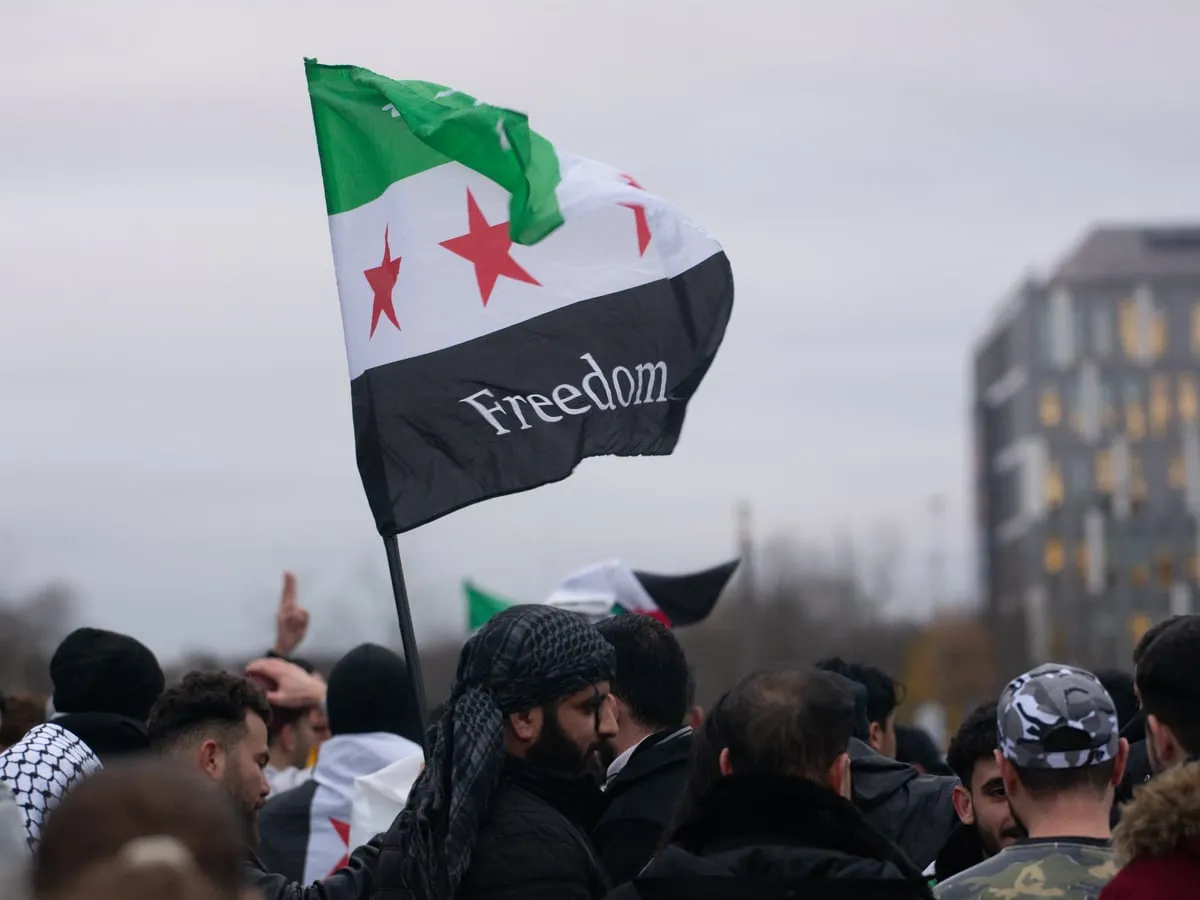 For the first time since the fall of the Assad regime, Lebanon has handed over a former general to Syria — Reuters