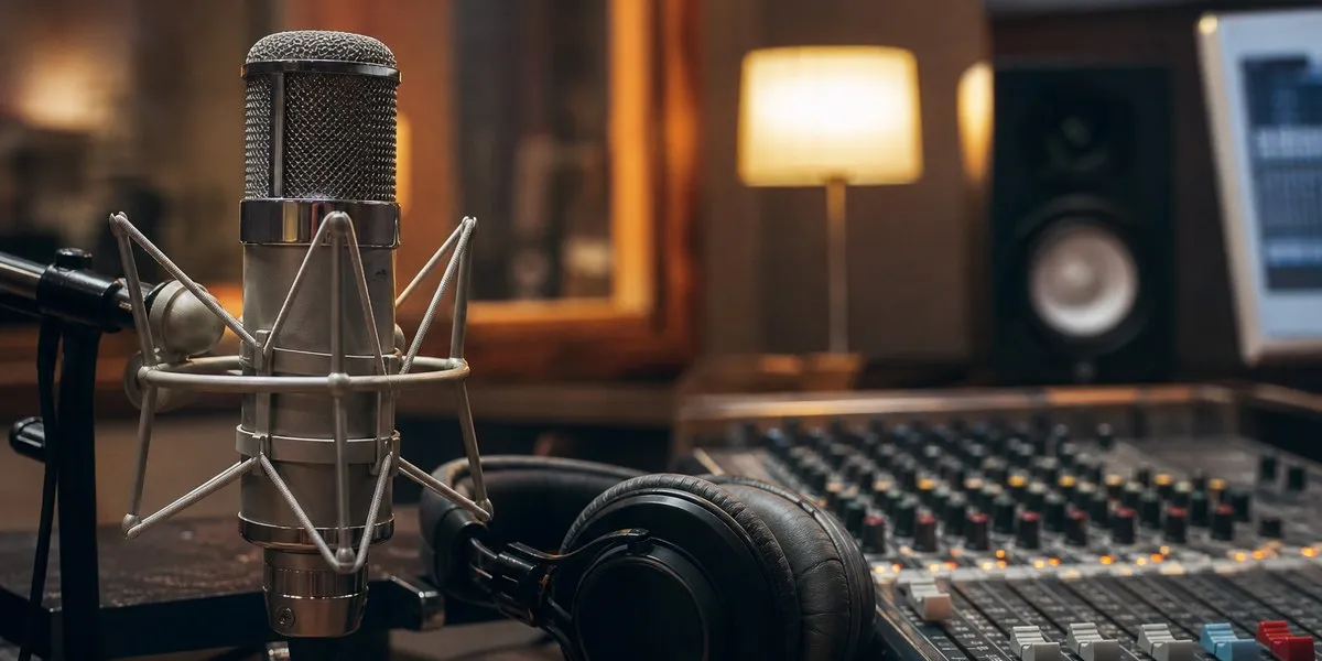 Квін Нома об’єдналася з DJ Maphorisa та Nay Maps для нового синглу — TimesLIVE