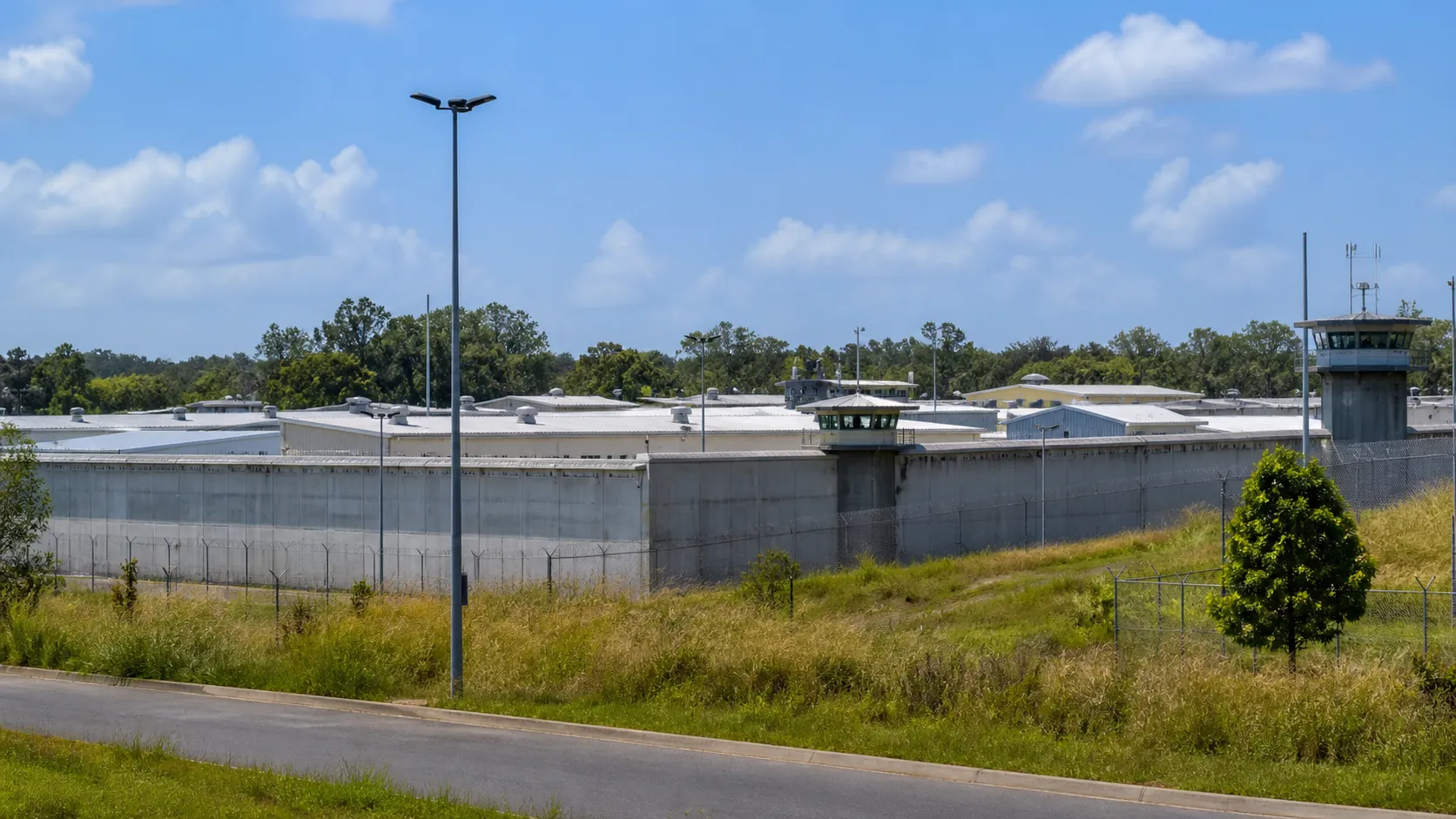 Queensland planuje wprowadzić minimalne kary więzienia za naruszenie warunków zwolnienia za kaucją