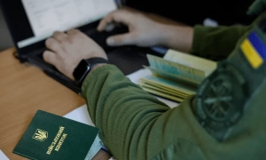 Україна отримає від німецької компанії 100 сучасних БПЛА 