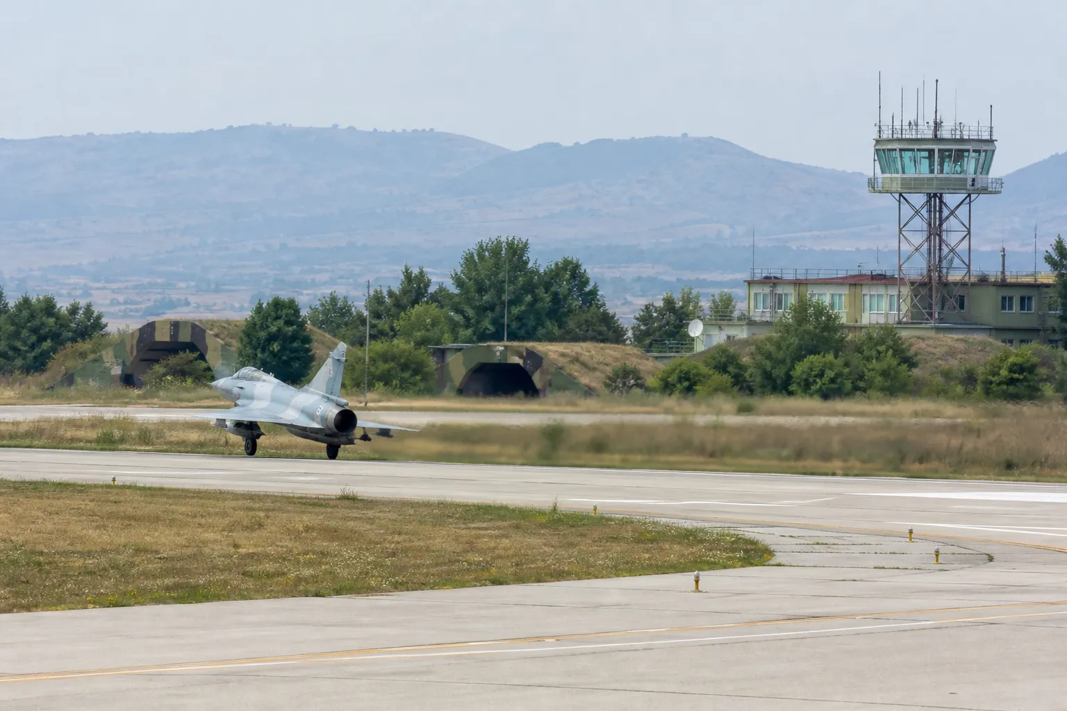 Радев свернул военную поддержку Киева и вывел Болгарию из «коалиции желающих»