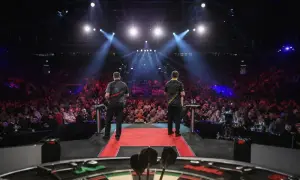 伦斯特从0比13落后逆转，以24比18击败明斯特赢得URC德比 — BBC Sport