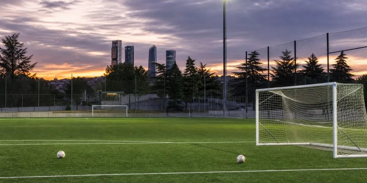 Real Madrid want to sign 15-year-old Manchester United academy player — MyJoyOnline