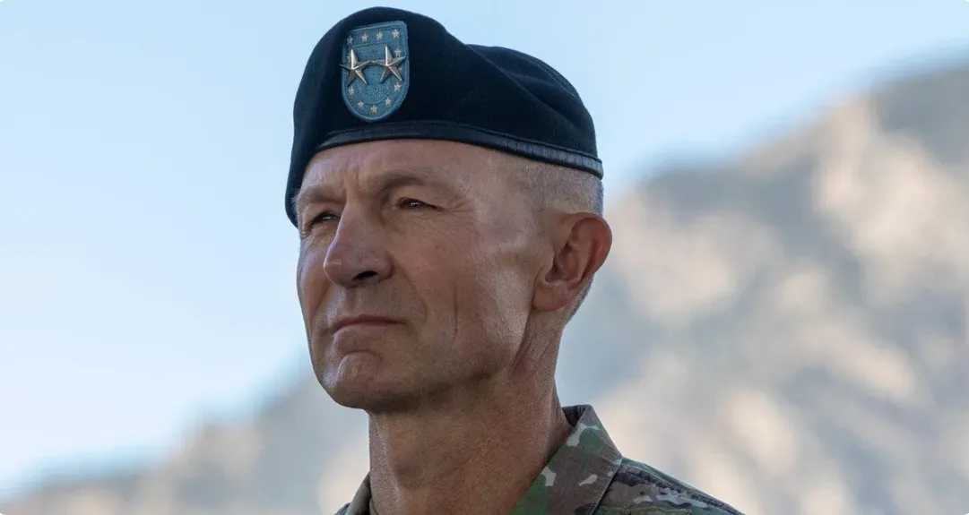 Глава Пентагону звільнив начальника штабу армії США Ренді Джорджа