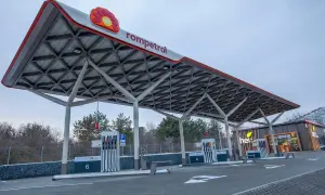 Фото: Саудовская Аравия представила доказательства причастности Ирана к атаке на нефтепромыслах