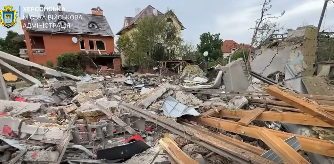 Russia dropped 10 KAB bombs on Kherson in 30 minutes