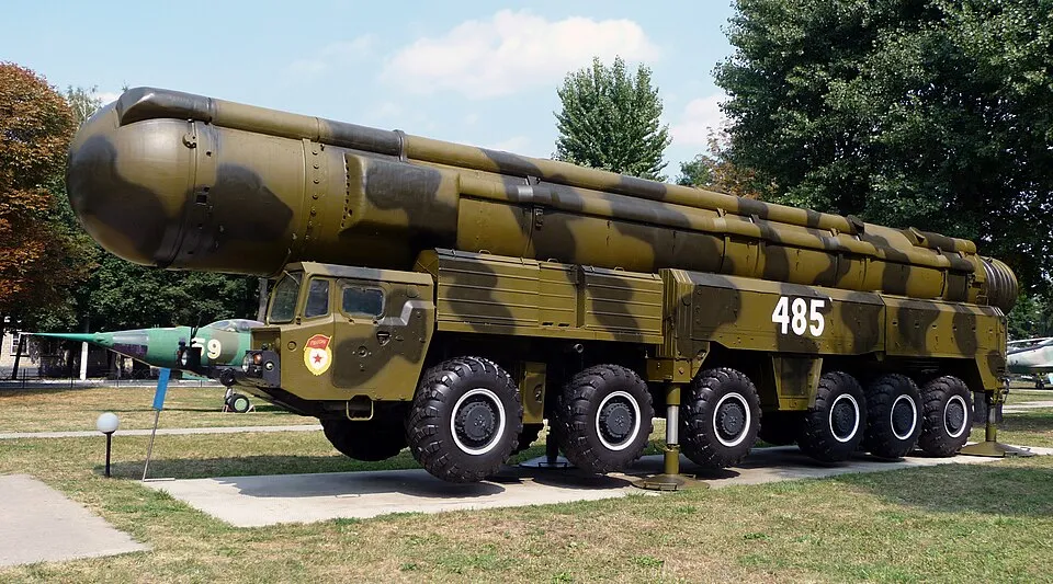 Максим Жорін заявив про відновлення ядерного статусу України