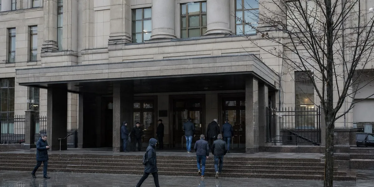 Верховный суд РФ готовит сокращение состава присяжных до четырёх — Euronews