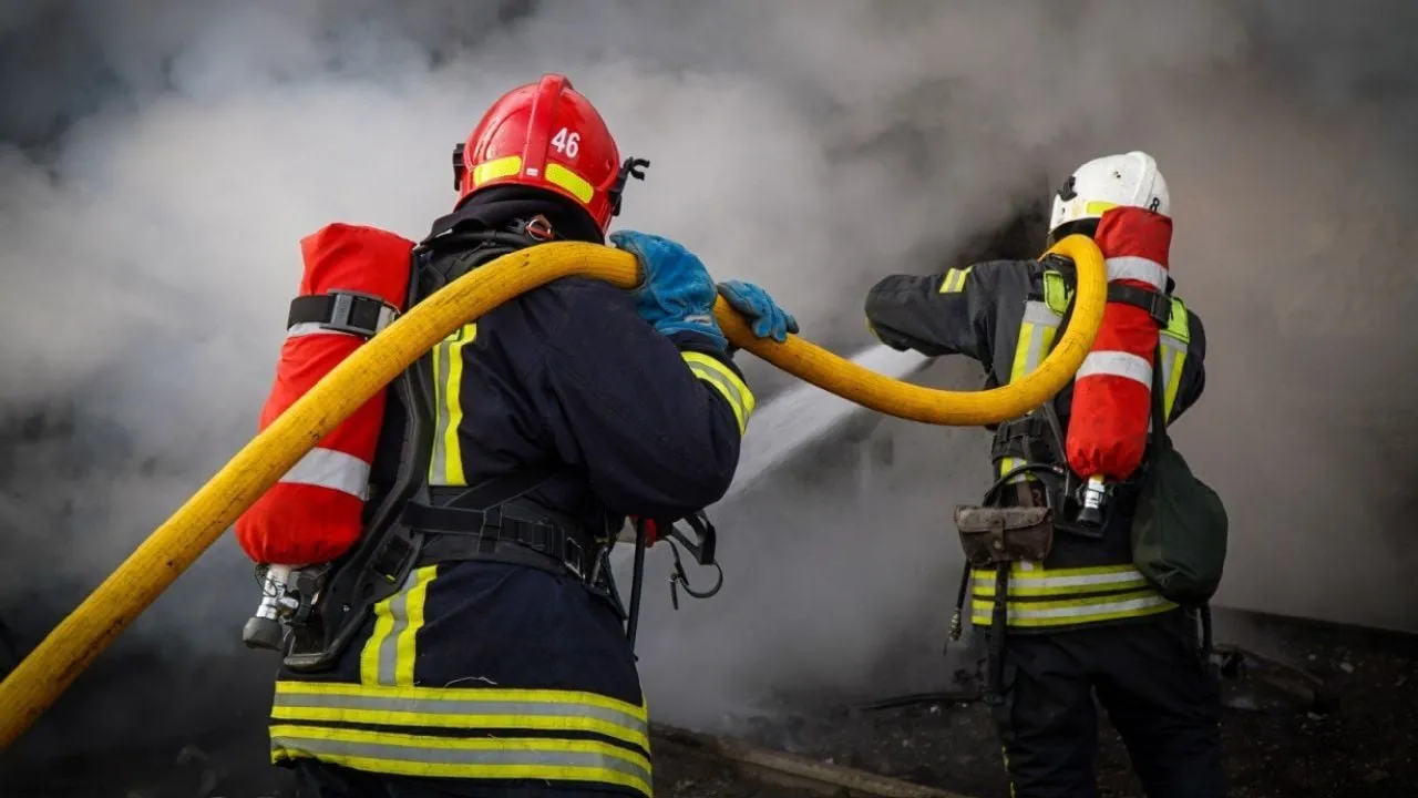 Київ знову під атакою: у столиці вже двоє загиблих Київ знову під атакою: у столиці вже двоє загиблих