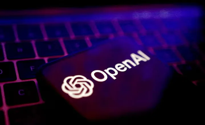 Від ChatGPT до розумної лампи, нові плани OpenAI