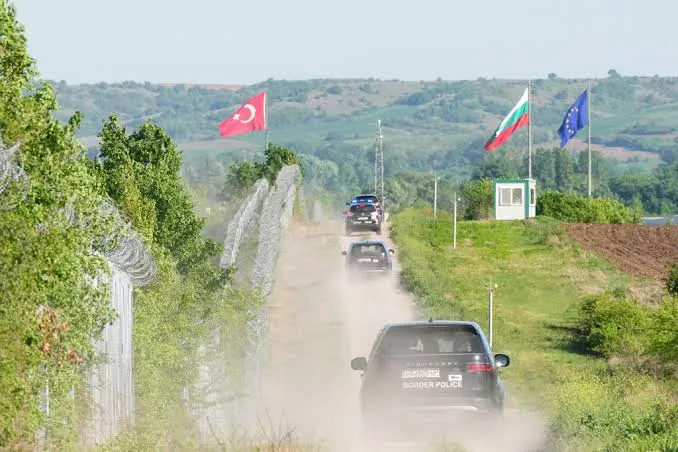 Турция и Болгария договорились совместно бороться с нелегальной миграцией