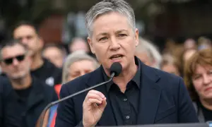 Президент Италии распустил парламент