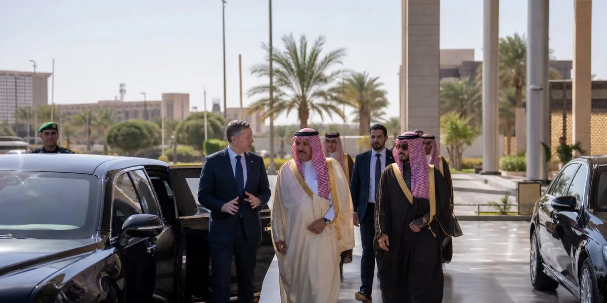 Minister obrony Arabii Saudyjskiej zaprosił wiceprezydenta ZEA do królestwa — Asharq Al-Awsat