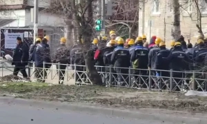 Російські війська атакували безпілотниками селище Золочів на Харківщині