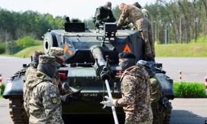 ЄС готується відправити військових інструкторів в Україну